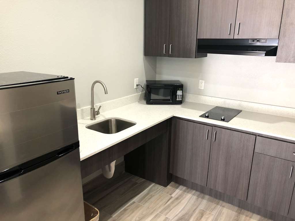 Americas Best Value Inn & Suites Ne Houston Downtown I-610 Rum bild