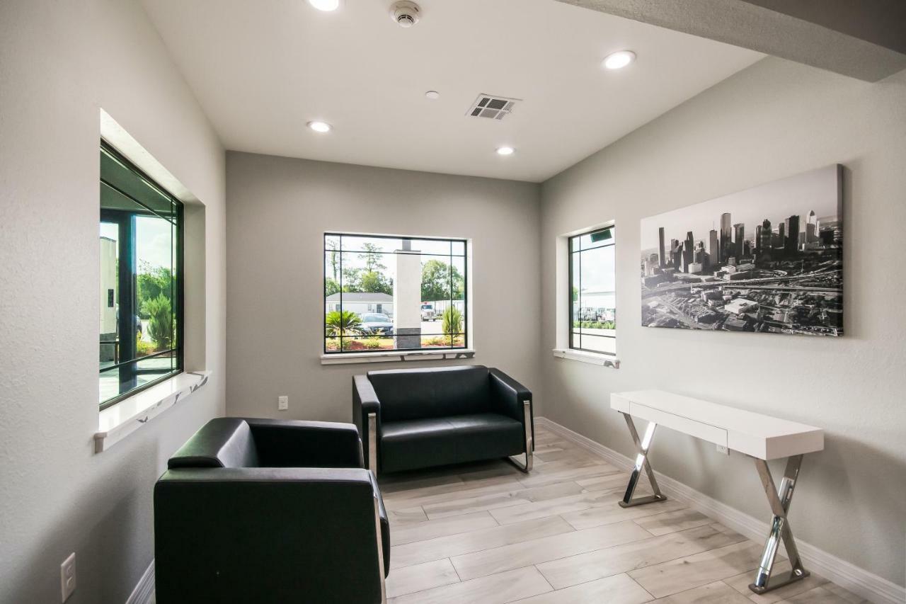 Americas Best Value Inn & Suites Ne Houston Downtown I-610 Exteriör bild